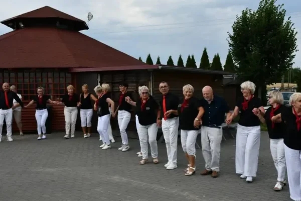 Uniwersytet Trzeciego Wieku w Wolsztynie zakończył sezon pełen nauki i integracji