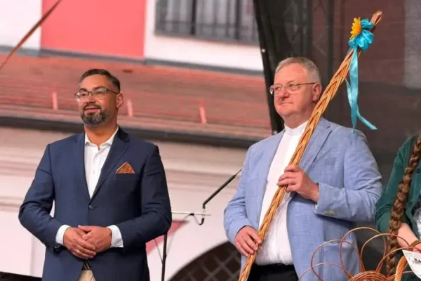 Deszcz nie przeszkodził w zabawie na Festynie Farnym „Warkocz Magdaleny” w Poznaniu