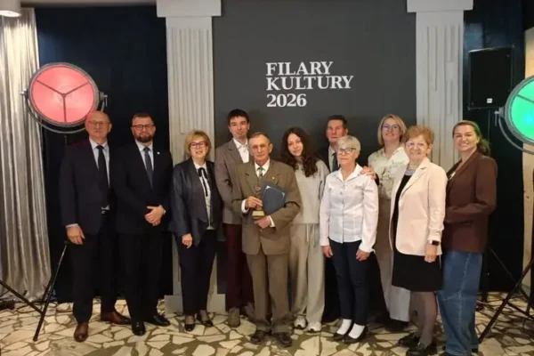 Mieczysław Janas – strażnik pamięci z Wąsowa odwiedził Urząd Gminy w Kuślinie
