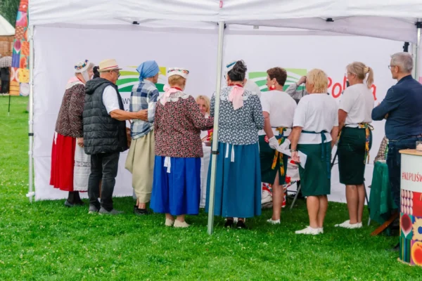 „Polska smakuje” – kulinarne święto w Zbąszyniu mimo deszczu