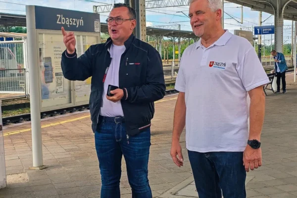Rodzinna podróż pod parą: 250 turystów zwiedziło Zbąszyń