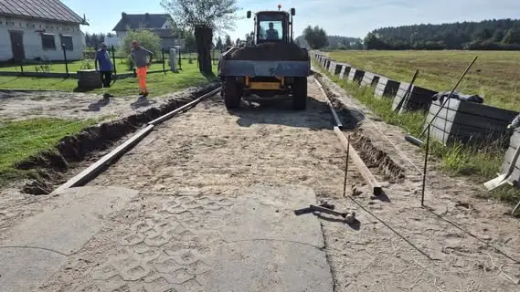 Ruszyła budowa drogi łączącej Sątopy i Bukowiec – nowy ciąg komunikacyjny wzdłuż linii kolejowej
