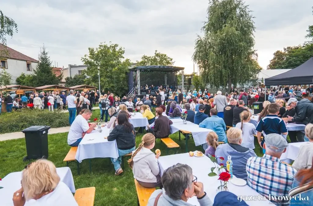 Świniobicie z dancingiem na lwóweckich Plantach – relacja z wydarzenia