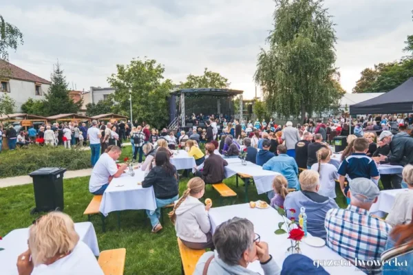 Świniobicie z dancingiem na lwóweckich Plantach – relacja z wydarzenia