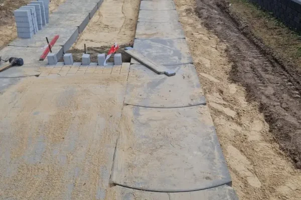 Przebudowa drogi wewnętrznej w Starej Tuchorzy – trwają prace