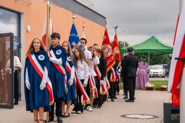 Wojewódzka inauguracja roku szkolnego w Nądni – nowa szkoła sercem edukacji