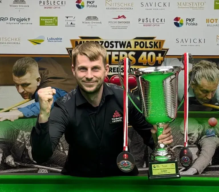 Snookerzyści z Lwówka ze srebrem Drużynowych Mistrzostw Polski Masters 40+