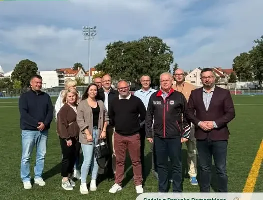 Drawsko Pomorskie uczy się od Nowego Tomyśla, jak prowadzić lodowisko