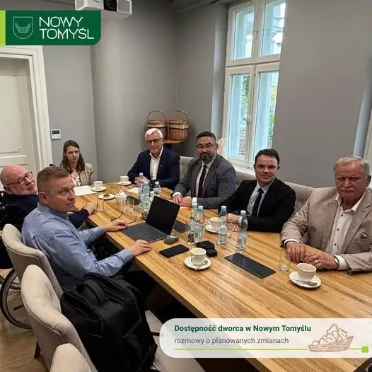 Nowy Tomyśl i Zbąszyń: perony stacji kolejowych będą dostosowane do potrzeb osób z niepełnosprawnościami