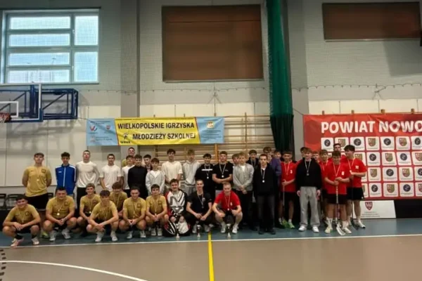 Unihokejowa rywalizacja w powiecie nowotomyskim rozstrzygnięta