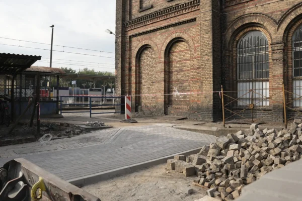 Nowy chodnik do dworca PKP w Zbąszyniu – inwestycja w bezpieczeństwo pieszych